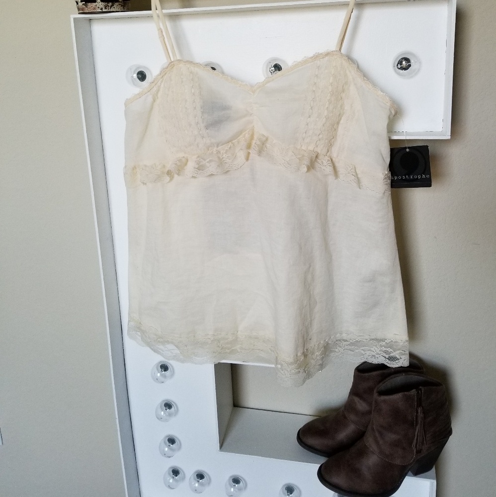 NWT Apostrophe lace detail top
